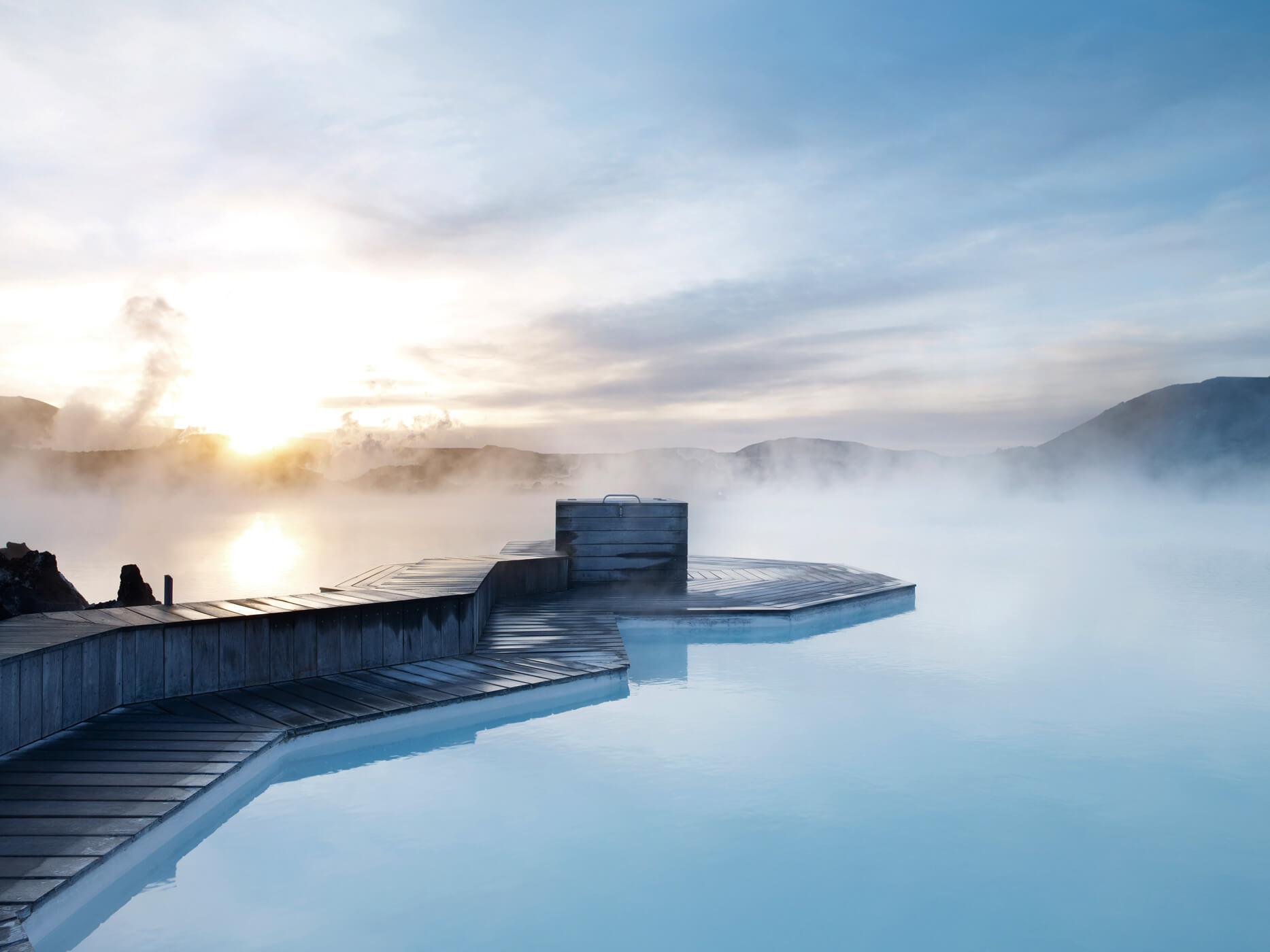 blue_lagoon_airport_Iceland.jpg thumbnail