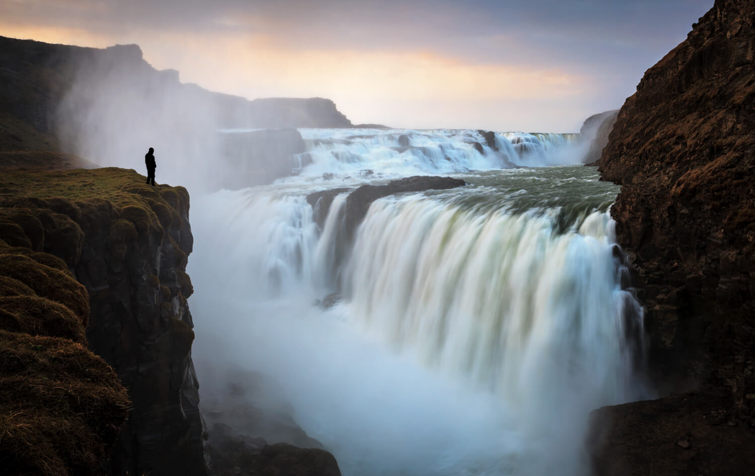 gullfoss-waterfall-golden-circle-iceland.jpg thumbnail