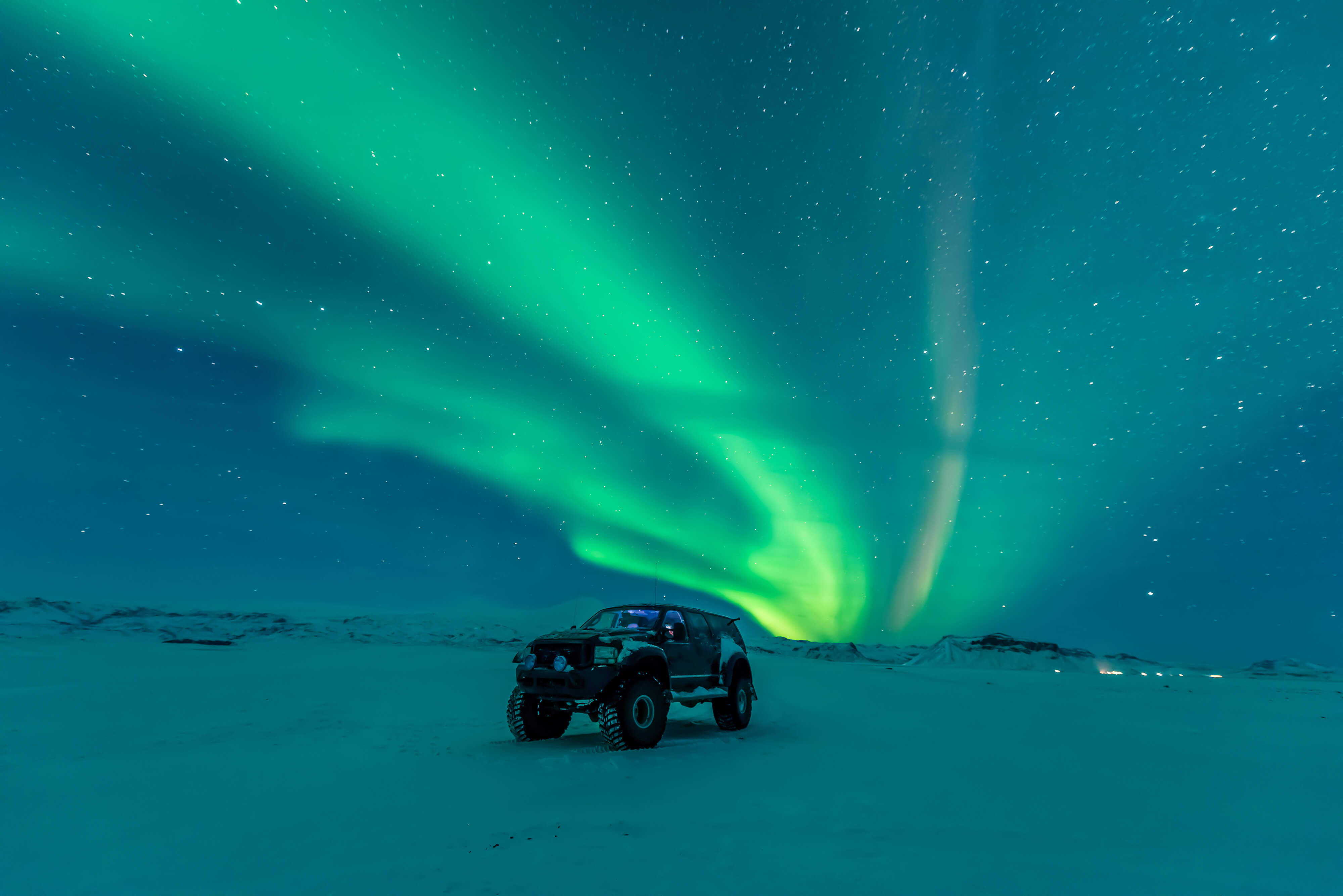 Northern Lights Package in Iceland, Northern Lights tours and trips in