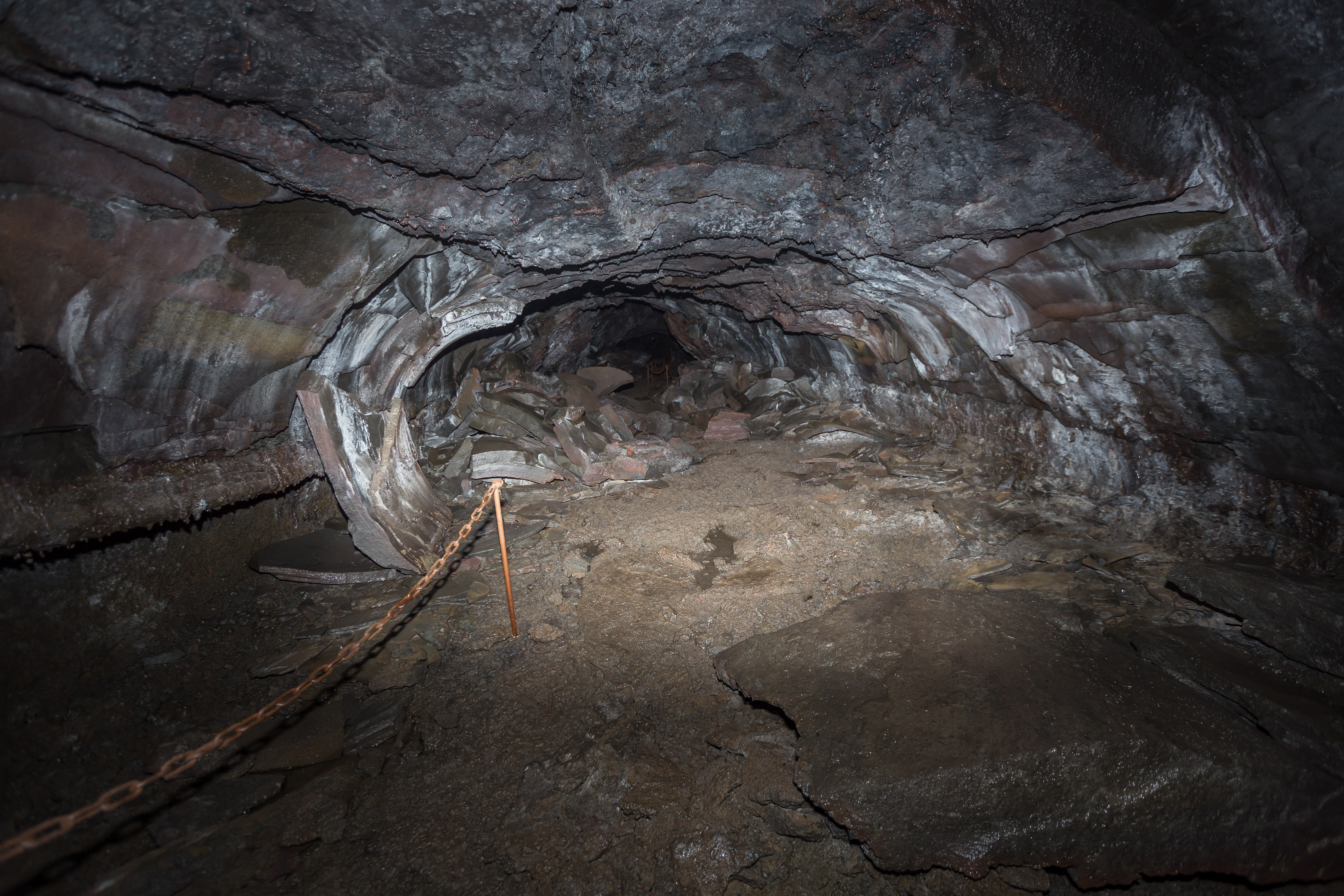 Lava_tunnels_caving_Iceland.jpg thumbnail
